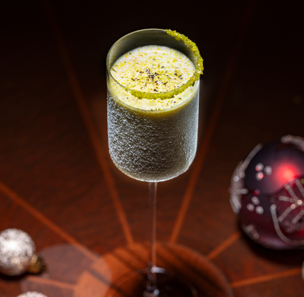 画像：バー「ベイ・ウエスト」クリスマスイブクリスマスカクテルフェア