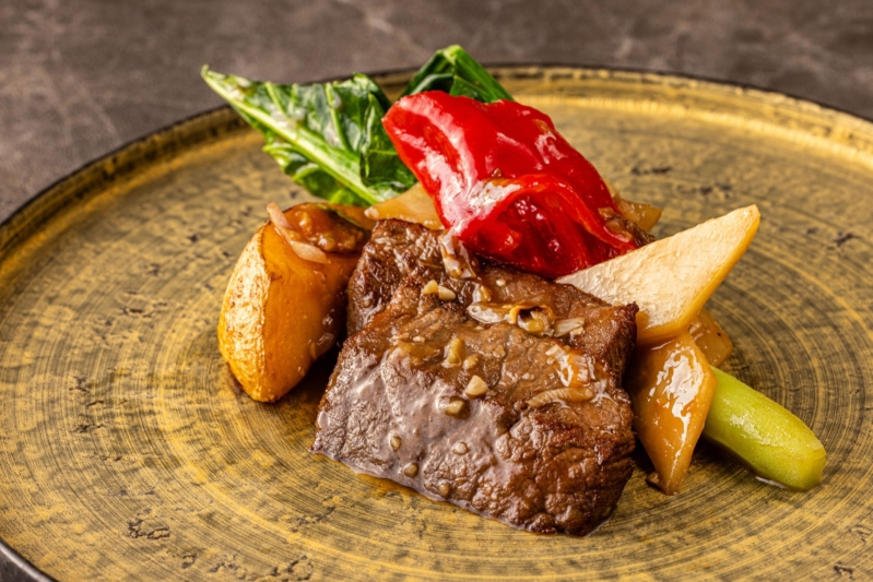 黒毛和牛と新生姜の強火炒め