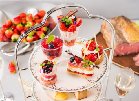 スカイラウンジ「ベイ・ビュー」アフタヌーンティーセット