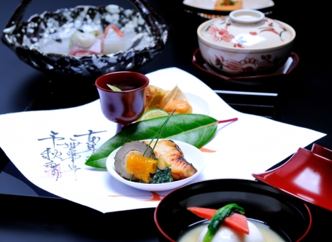 会席　昼のお献立