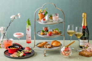 スカイラウンジ「ベイ・ビュー」スプリング イブニングハイティー