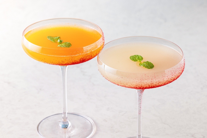 スカイラウンジ 「ベイ・ビュー」アフタヌーンティーセット～ピーチ＆マンゴー～　スペシャルカクテル1杯 ピーチベリーニ or マンゴーベリーニ