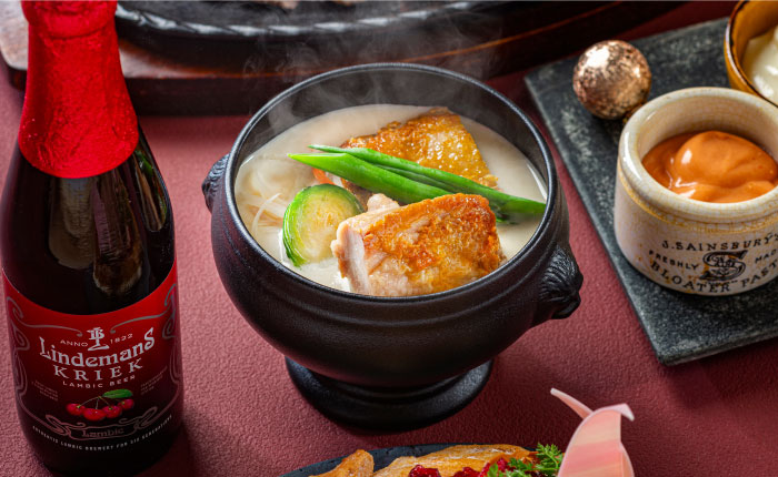 画像：ワーテルゾーイ　鶏肉のクリーム煮