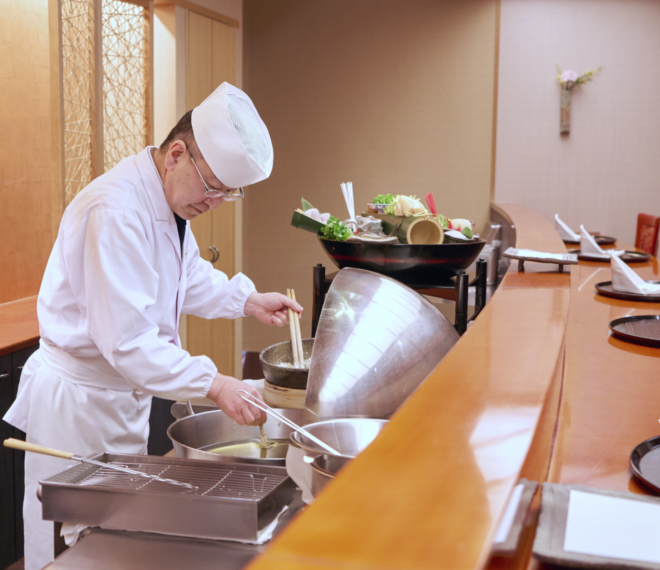 画像：天ぷらカウンター