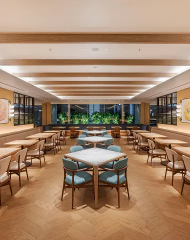 画像:オールデイダイニング「コンパス」内装 2