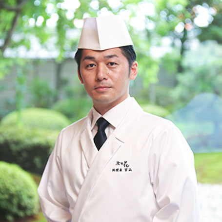 画像：料理長　富田正己