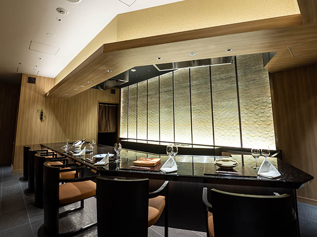 画像：鉄板割烹「山吹」