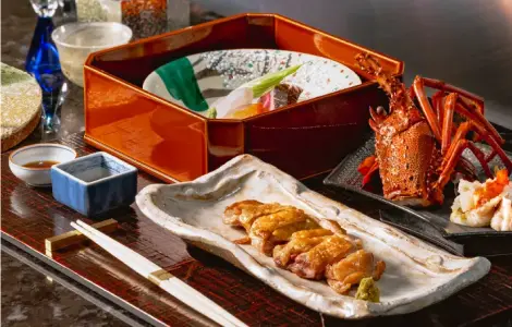 画像:鉄板割烹「山吹」の提供メニュー