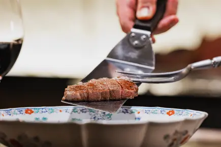 画像：鉄板割烹「山吹」の提供メニュー